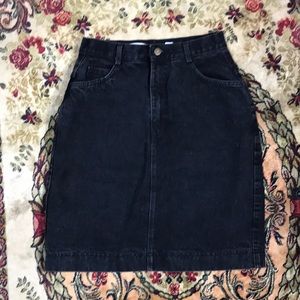 Vintage 80’s 90’s high waisted black denim skirt